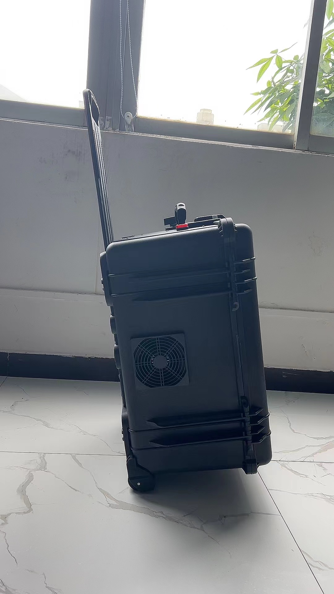 扬州手拉箱型移动通信干扰器